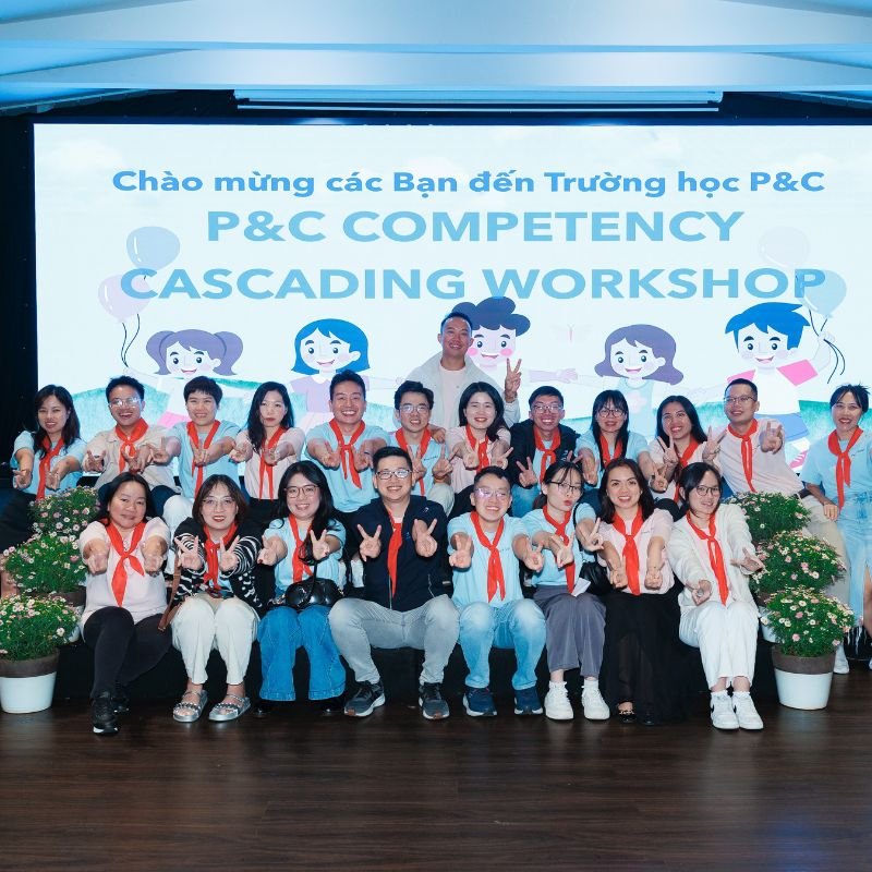 International conference delegates in Vietnam