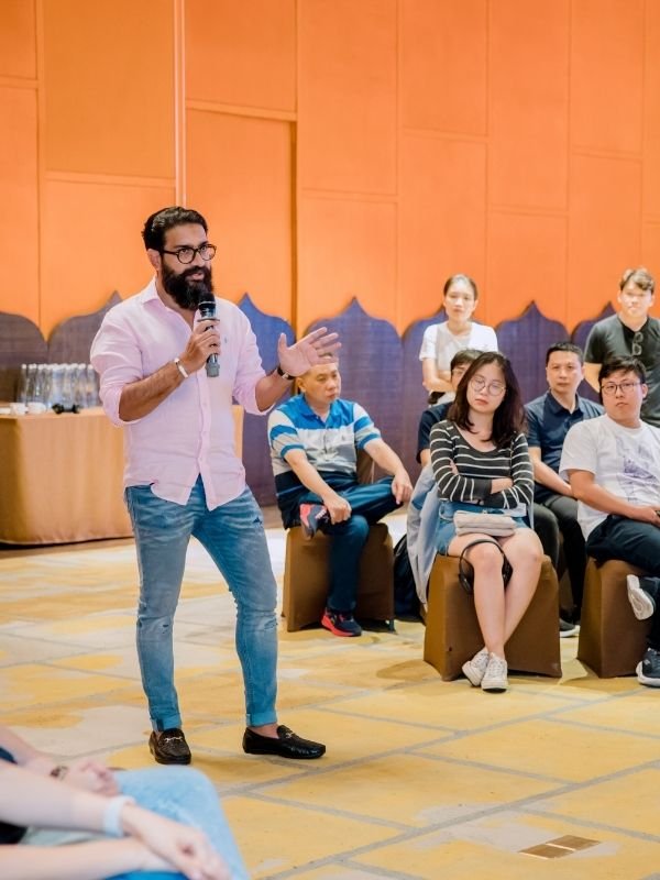 Professional conference speaker support